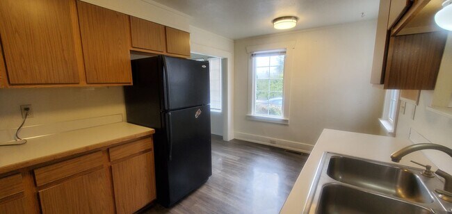 Photo - 1215/1217 E Illinois St Unit 1217