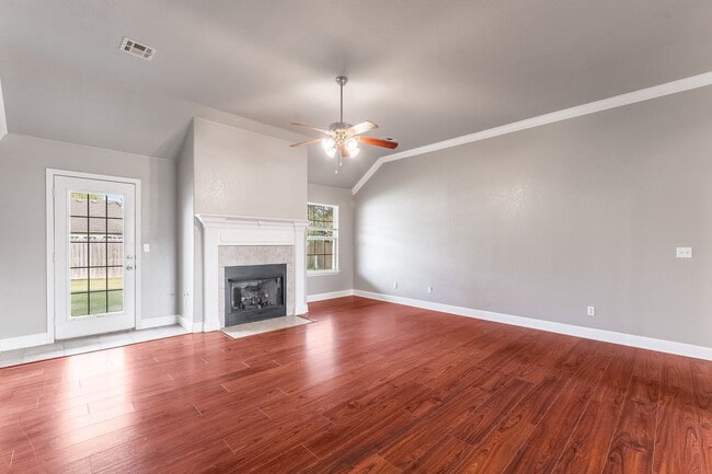 Photo - Charming 3-Bedroom Home with Backyard & Ga...