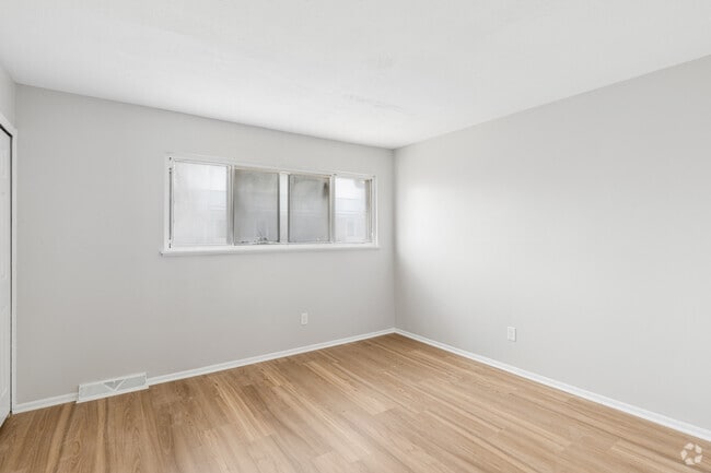 2BR, 1.5BA - 1,175SF - Primary Bedroom