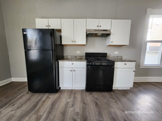 Photo - 1350 E 76th St Unit 2