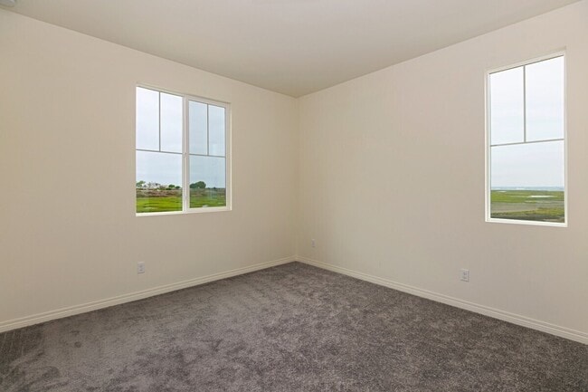 Photo - 501 Turnstone Ln