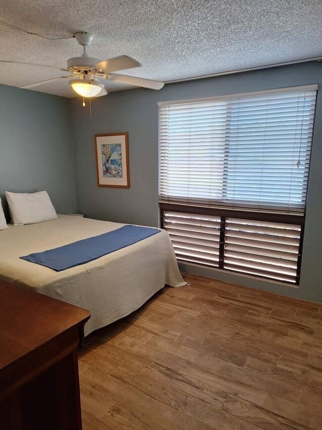 Photo - WEST SIDE CHARMER! Kahana Manor