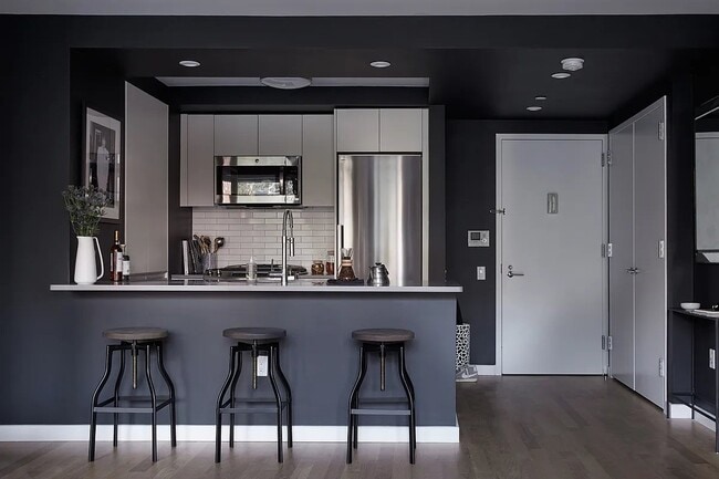 Photo - 331 E Houston St Unit 3G