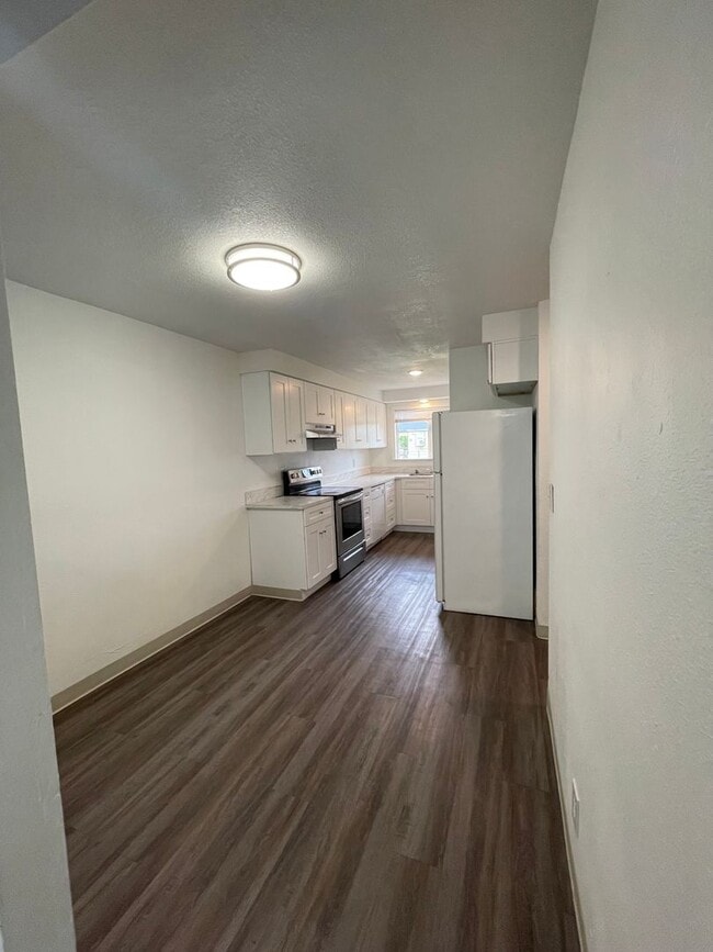 Photo - Rent Special: 1/2 Off December's Rent Unit 4122