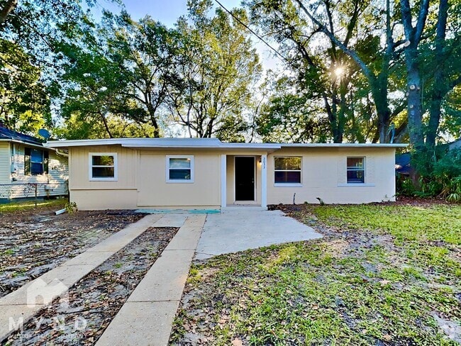 Building Photo - 2033 Allandale Cir E Rental