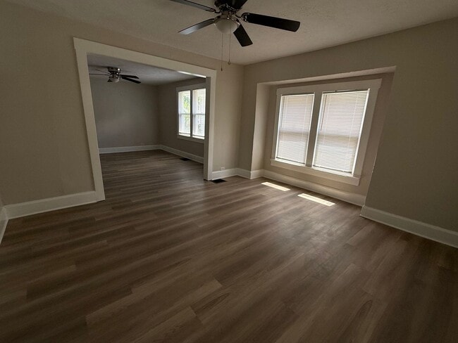 Photo - 3 Bedroom - Renovated - Exquisite