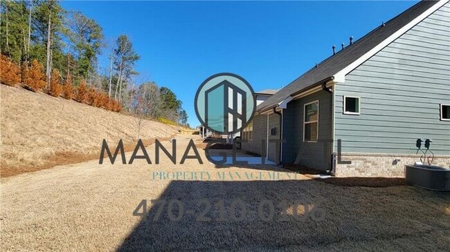 Photo - Master on Main - 4 bedroom house in Buford