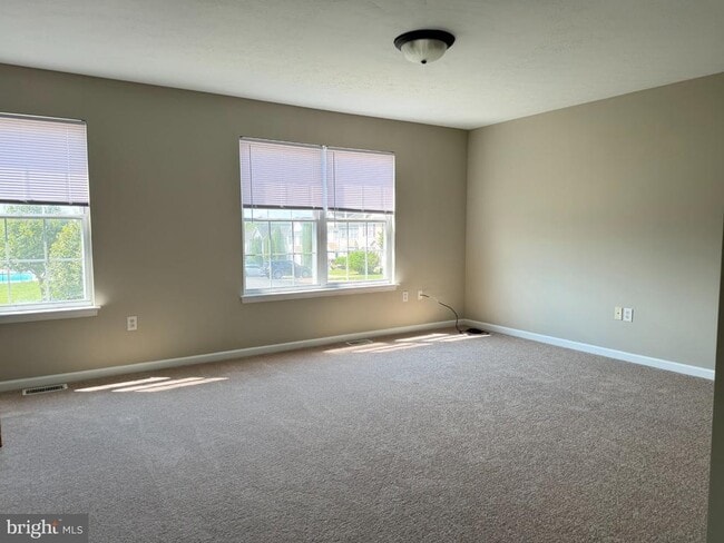 Photo - 206 Weathervane Dr
