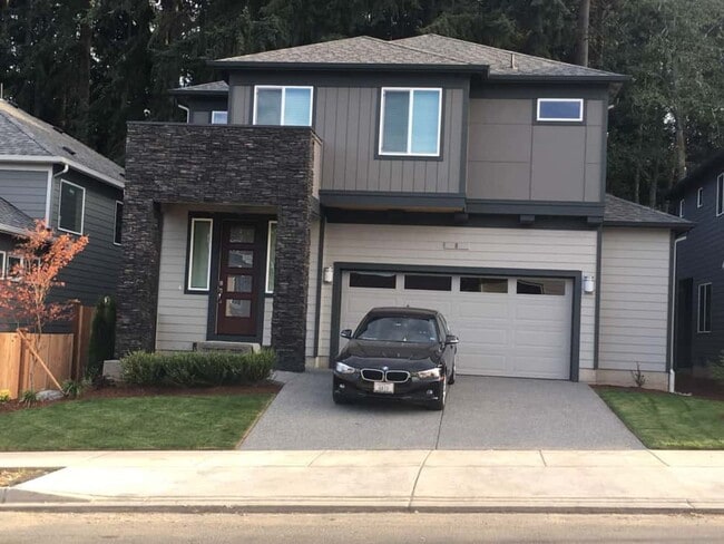 Building Photo - Beautiful 5 bed 3 bath available in Bothell