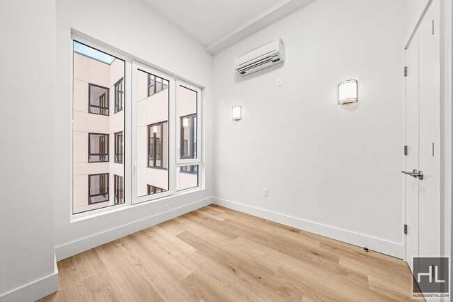 Photo - BRUCKNER BOULEVARD Unit 602