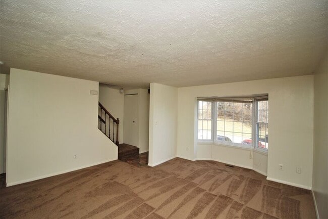 Photo - 72 Stone Park Pl