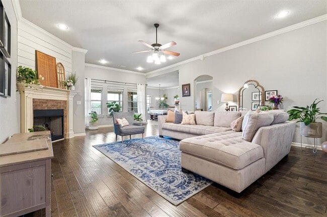 Photo - 711 Tamarron Dr