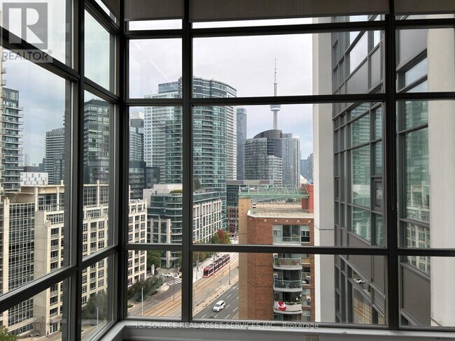 Photo - 637 Lake Shore Blvd W Unit 1017