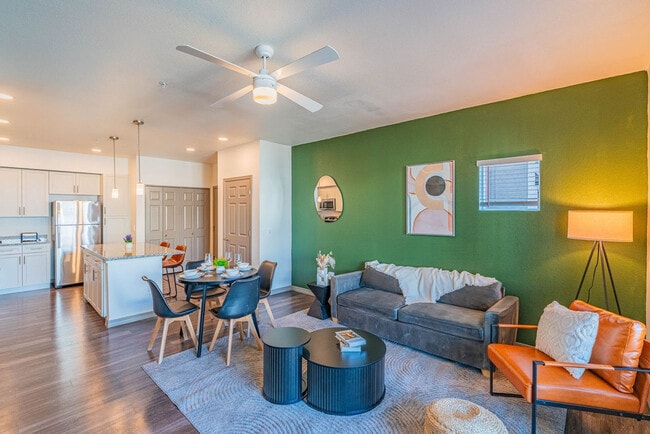 Photo - 9600 W Georgia Ave Unidad ID1369236P