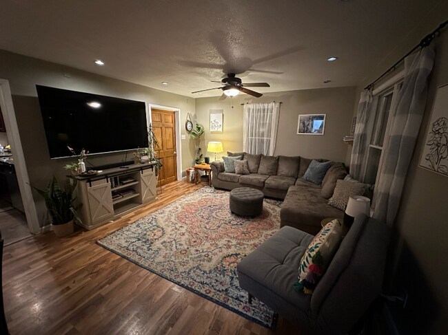 Photo - 1141 Water St
