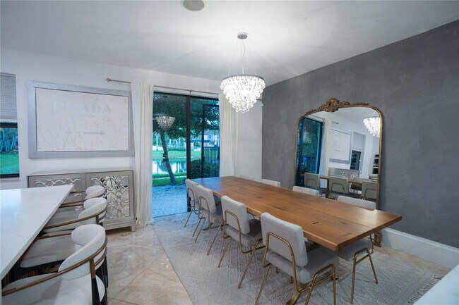 Photo - 4041 Devenshire Ct