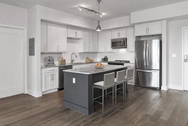 Photo - 500 Harbour Island