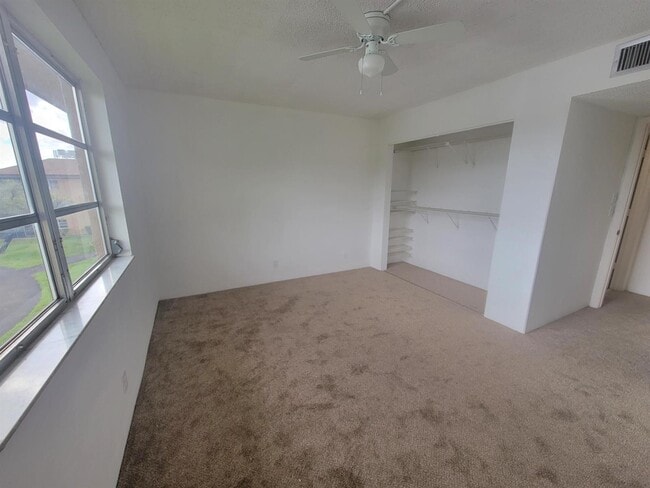 Photo - 7900 NW 50th St Unit 304