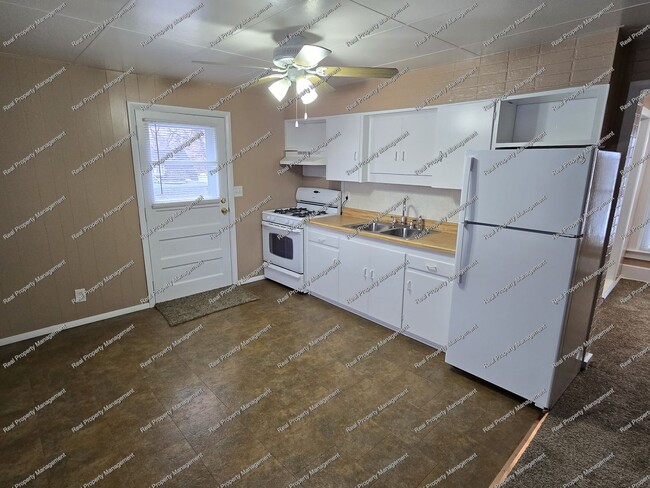 Photo - 2 Bedroom 2nd Floor Apartment