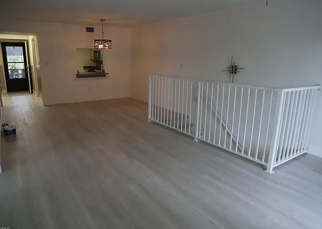 Photo - Boater's Delight- Beautiful Condo Unit 7