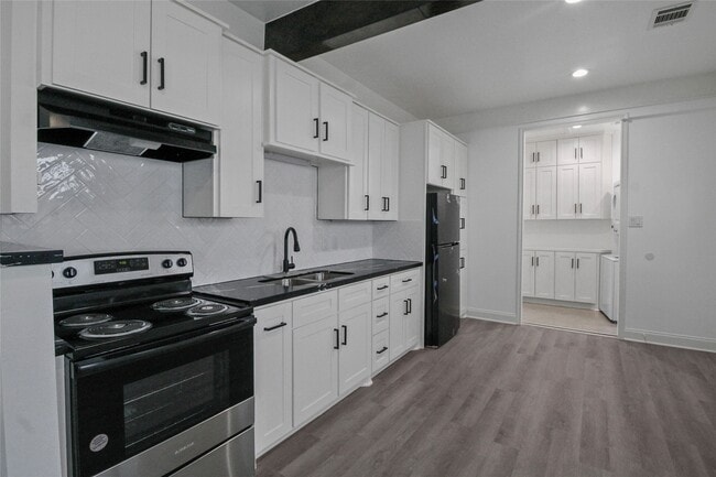 Photo - 531 N Estelle St