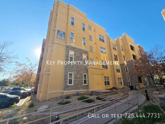 *2 BEDROOM UNIT W/ ALL APPLIANCES IN GATED... - *2 BEDROOM UNIT W/ ALL APPLIANCES IN GATED... Apartment Unit #112