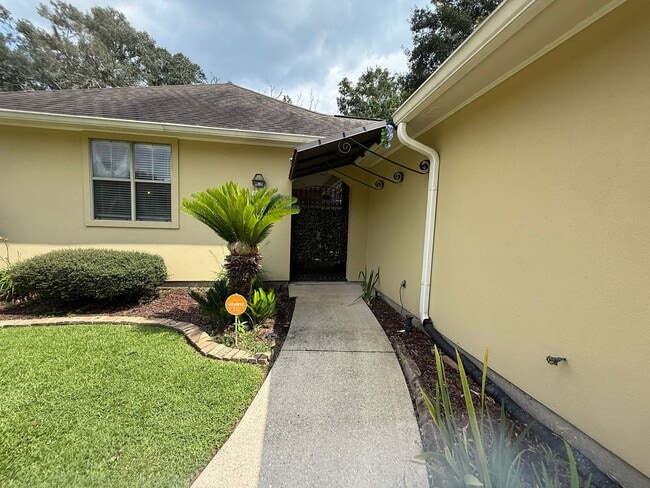 Photo - 9462 Boone Ave