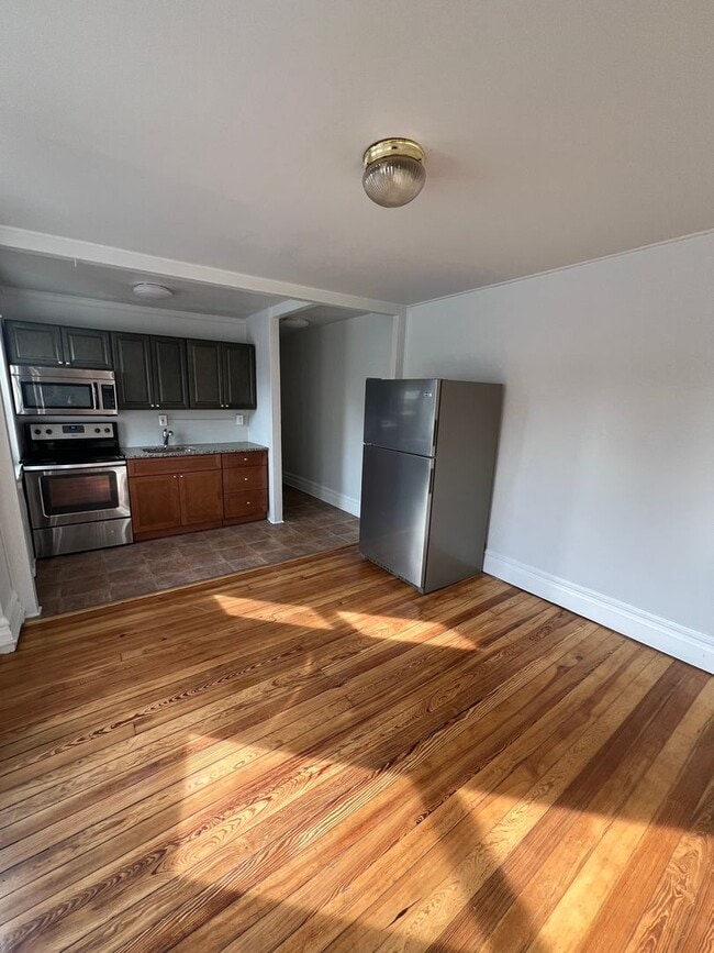Photo - 1620-1/2 W Chew St Unit 3