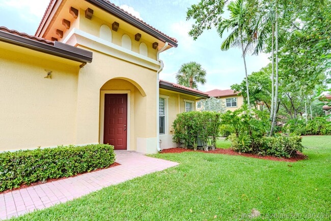 Photo - 5733 NW 119th Dr