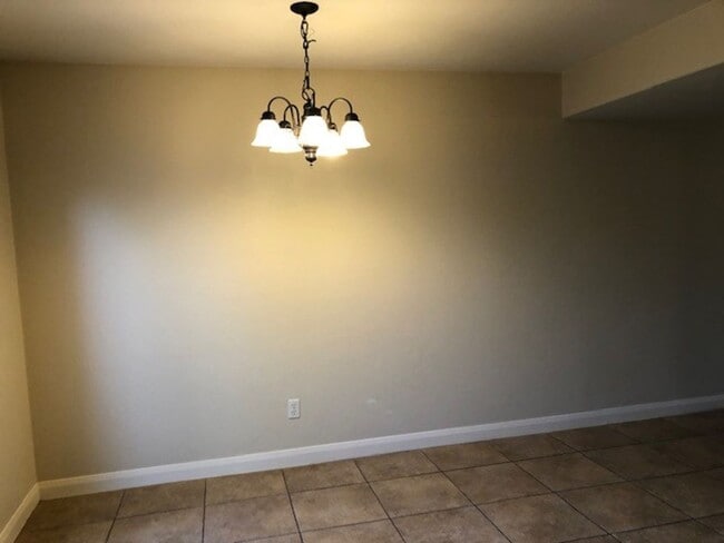 Photo - Charming 3 bed 2.5 bath townhome