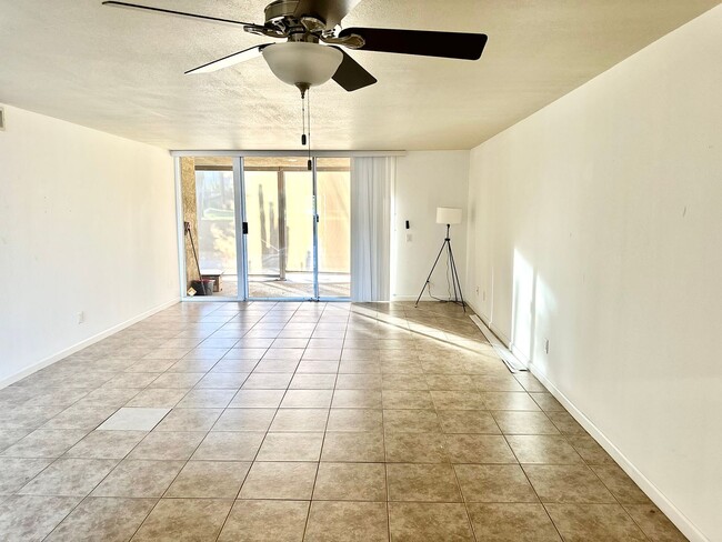 46255 Portola Ave Unidad Palm Desert -46255 Portola Unit B
