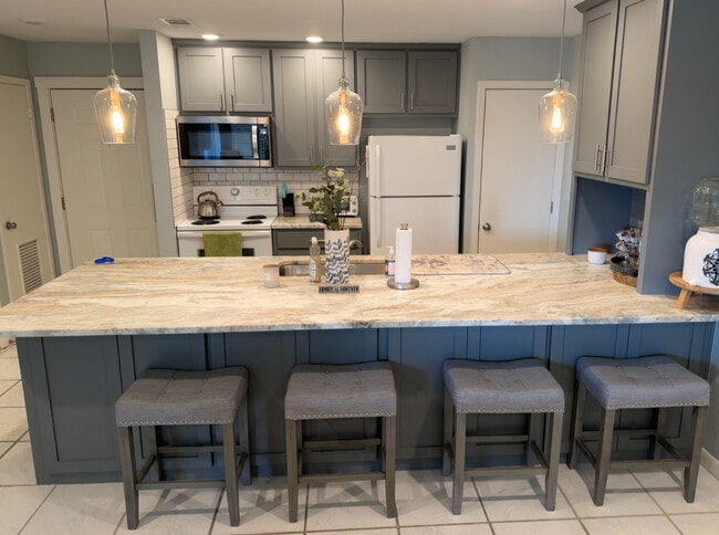 Photo - 604 Highcrest Dr Unit The Hideaway