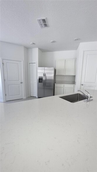 Photo - 2917 Yukon Trl