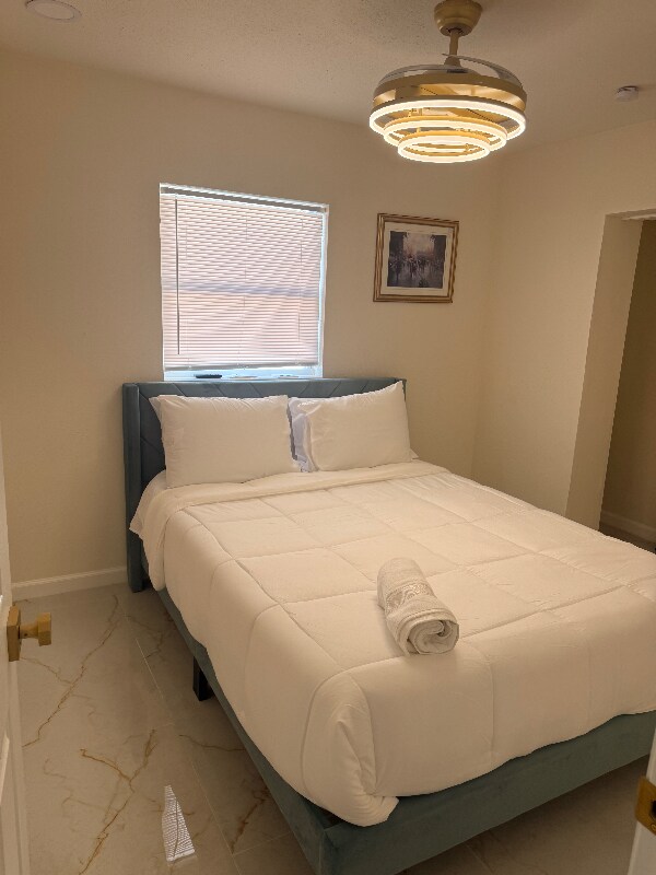 Photo - 4381 Shore Acres Blvd NE