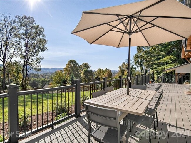 Photo - 24 Lookout Rd