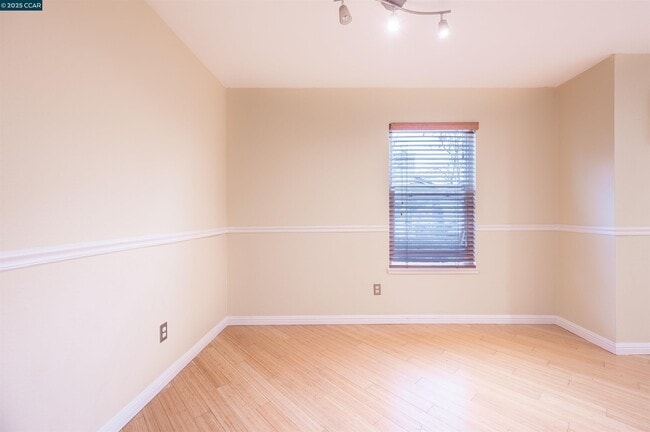 Photo - 951 Bancroft Rd Unit 110A