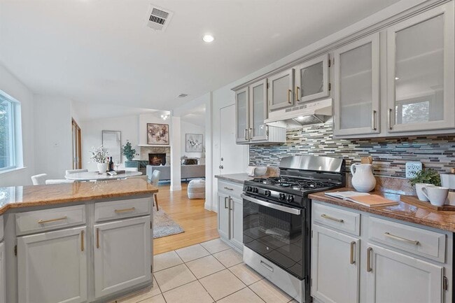 Photo - 3633 Peregrine Falcon Dr