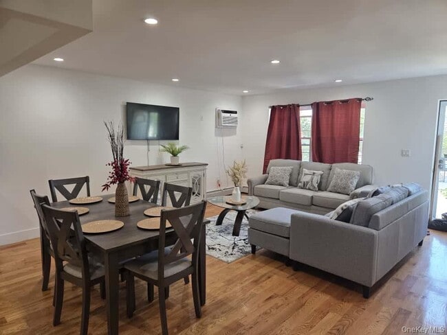 Photo - 6-32 Beach 68th St Townhome