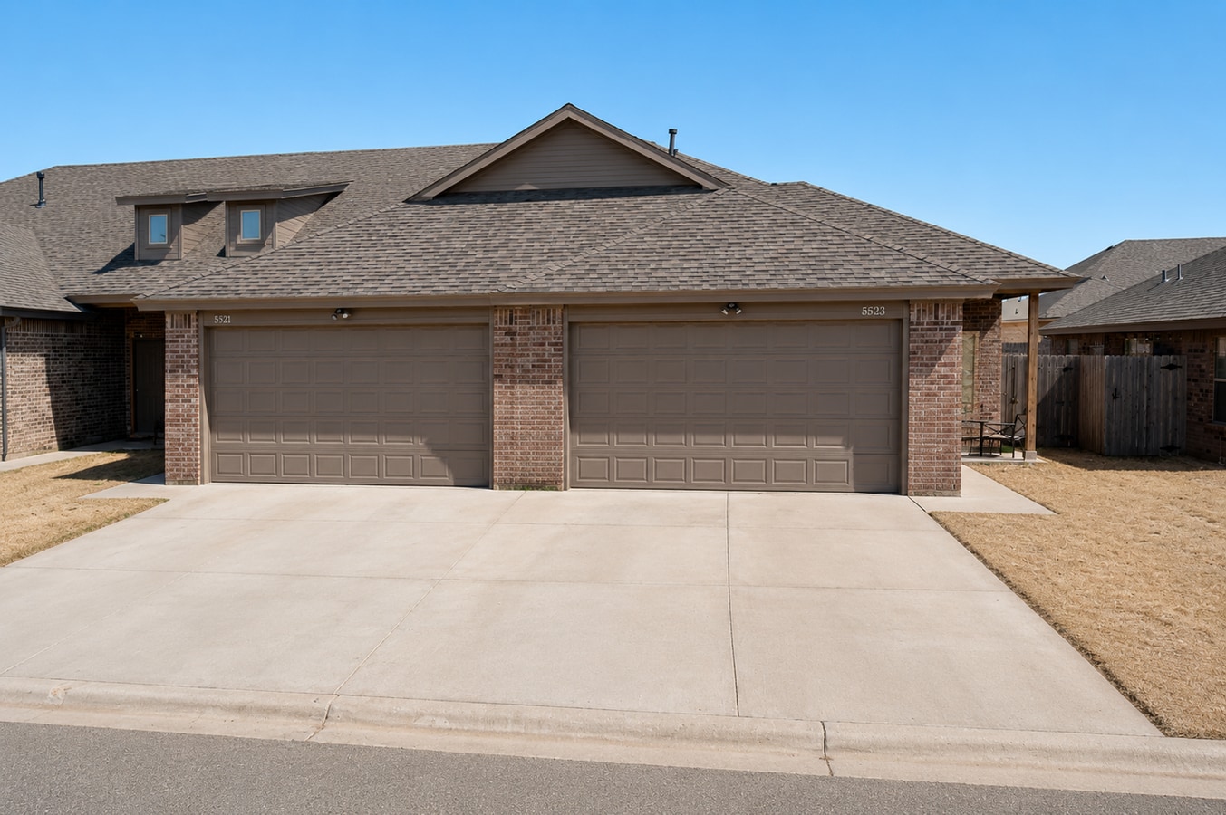 Photo - New Beginnings Start with AMRR: Luxury 3 Bedroom Available!