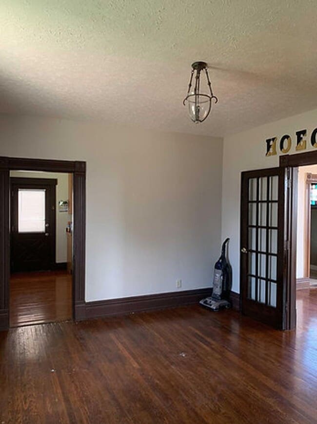 Photo - 223 S College Ave Unit 223 S. College Ave.