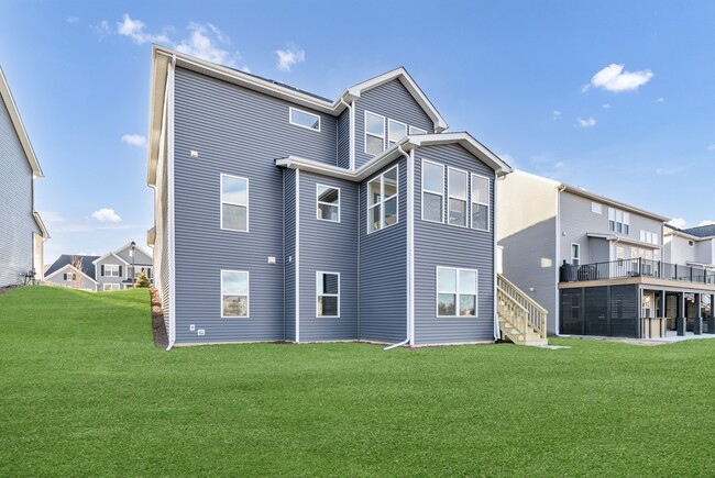 Photo - 668 Branson Dr