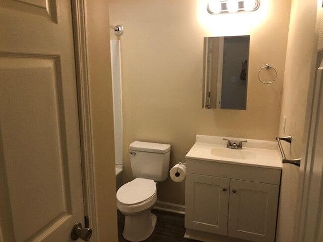 Photo - #17-Greenbriar Unit #17-Greenbriar