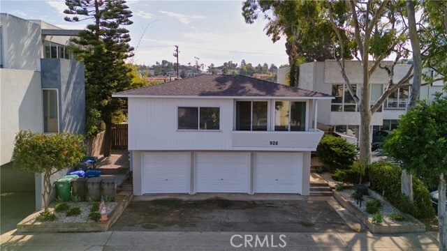 Photo - 926 Manhattan Beach Blvd