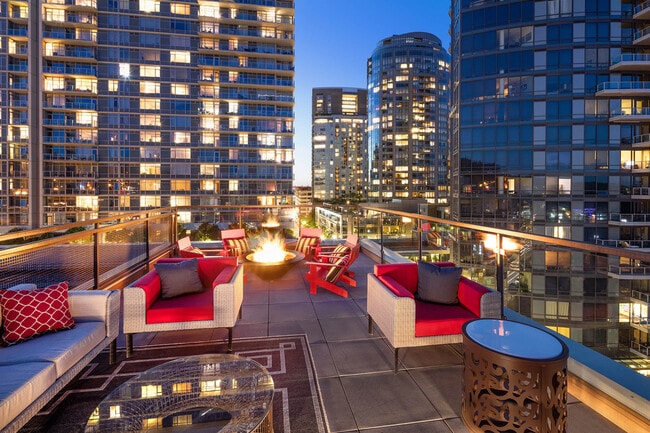 Sky Lounge