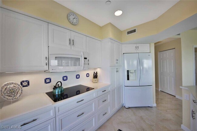 Photo - 4255 Gulf Shore Blvd N Unit 407