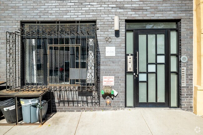 Entrance - 90 Troy Ave