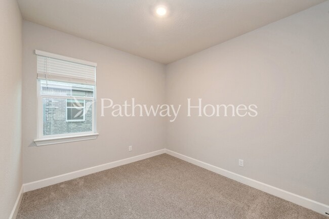 Photo - 628 Brookside Dr