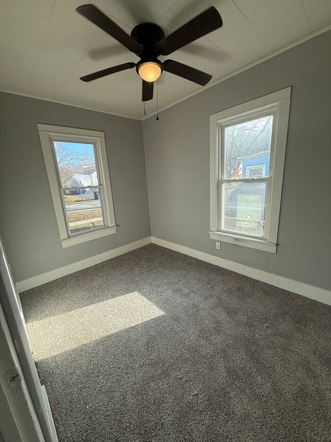 Photo - Lovely 2 bedroom now available!