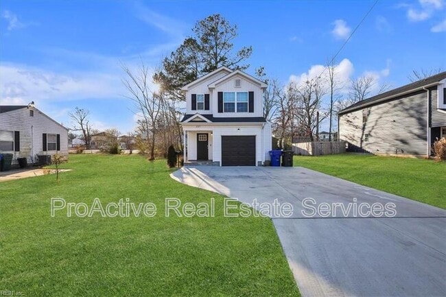 Building Photo - 223 N 7th St