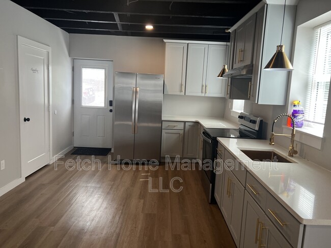 Photo - 218 Walnut St Condo